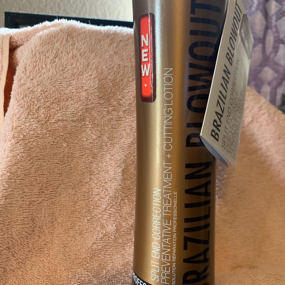 Brazilian Blowout Split End Correction